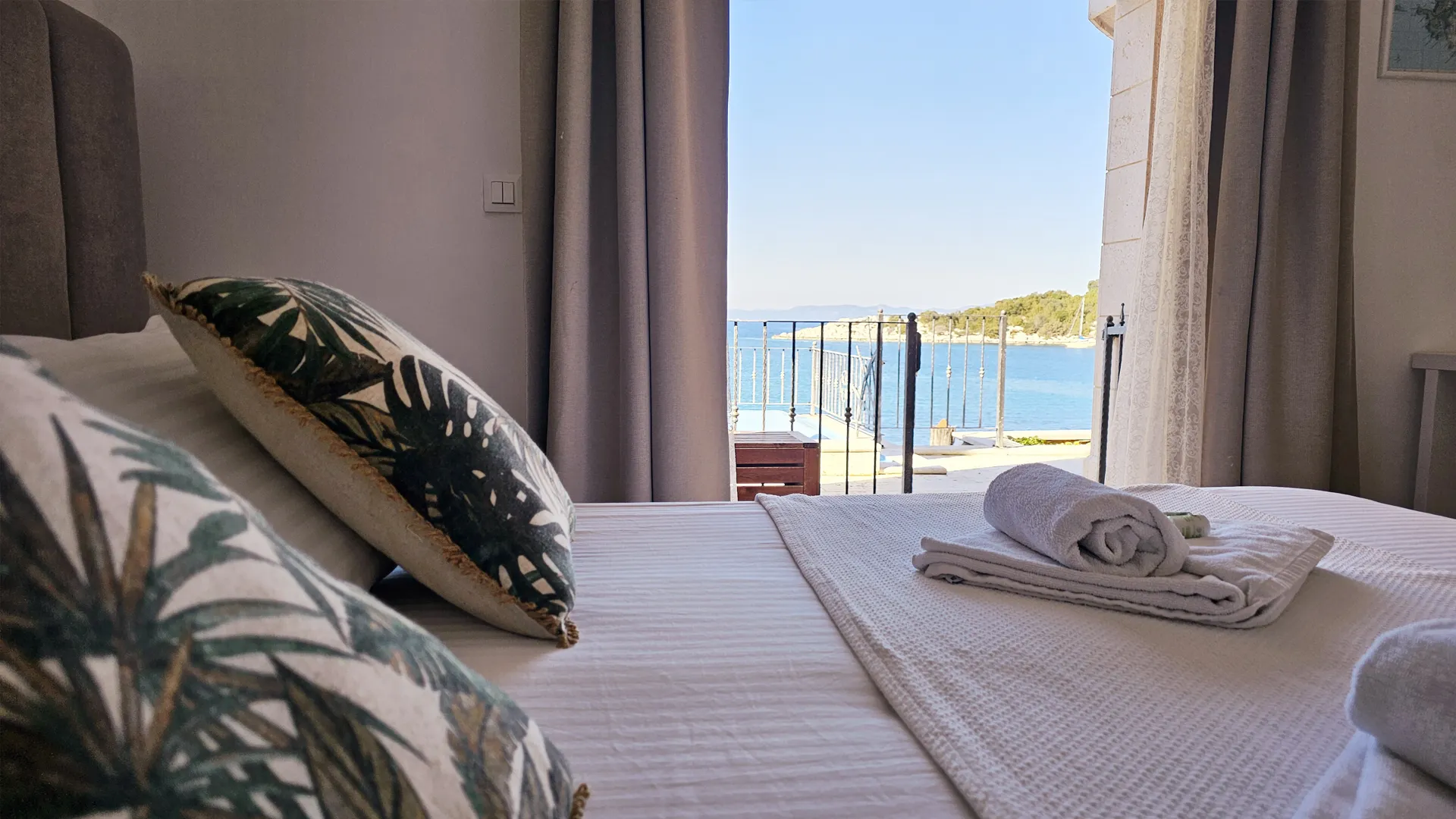 Find the spirit of Mediterranean