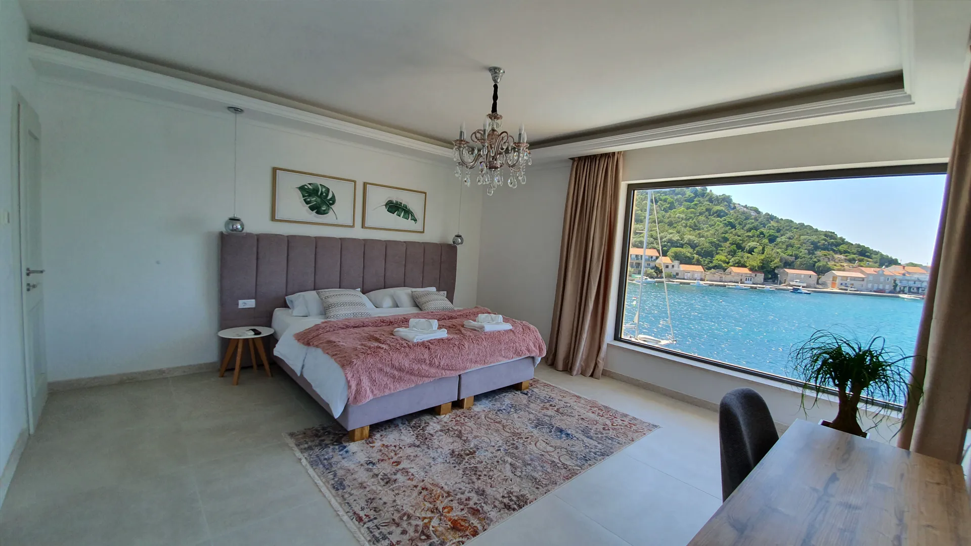 Find the spirit of Mediterranean